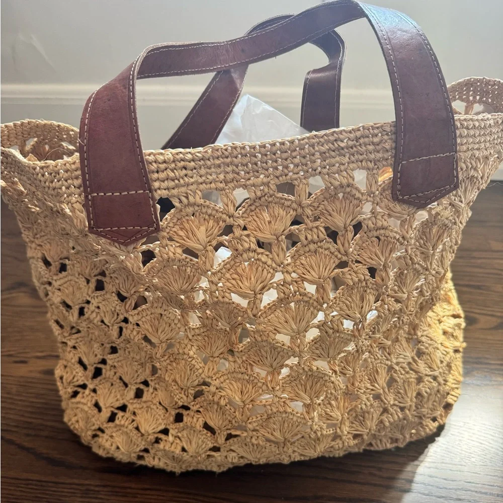 MAr Y Sol Woven Straw Tote Bag with Brown Leather Handles - Natural
